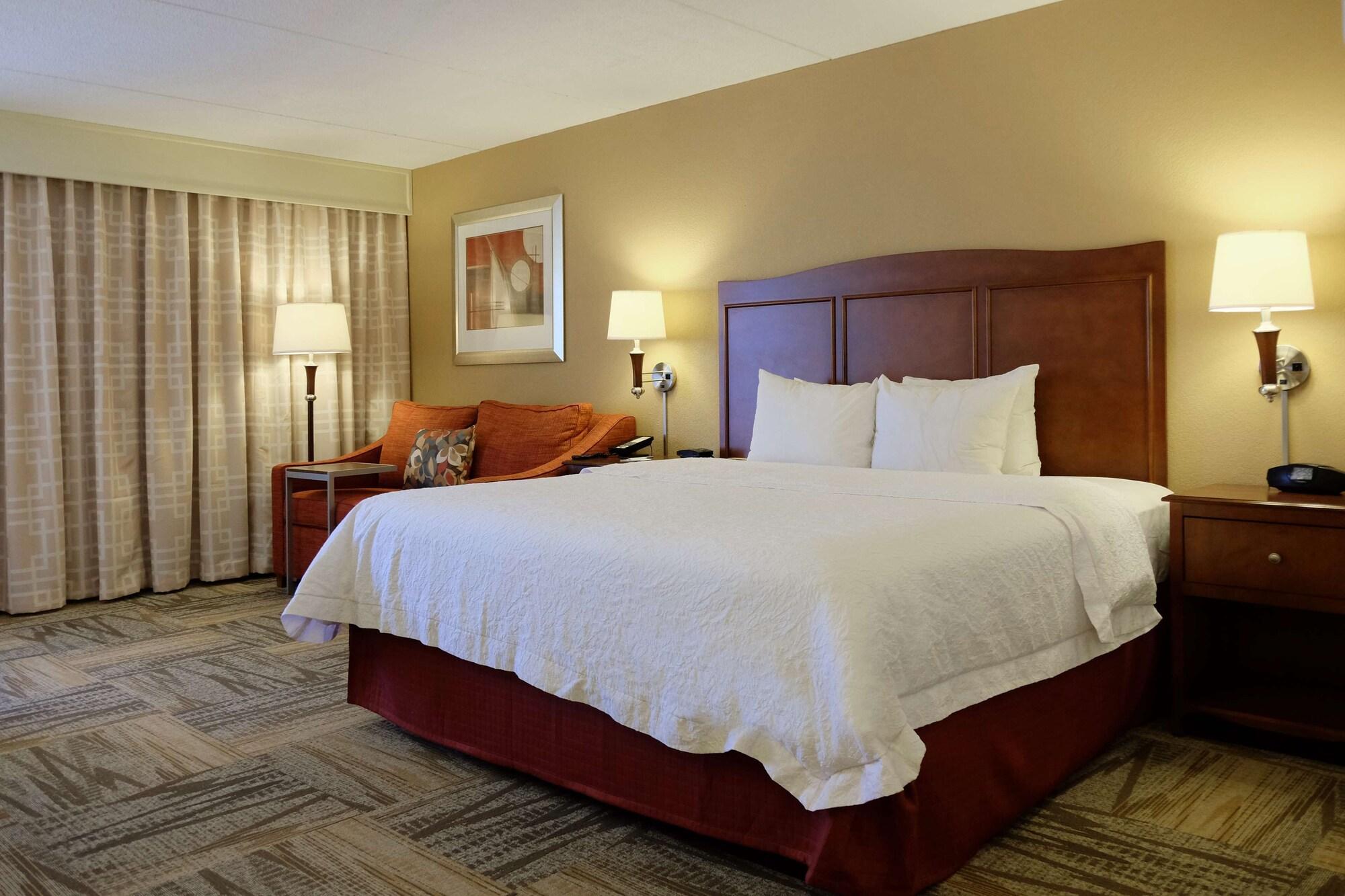 Hampton Hotel 3*
